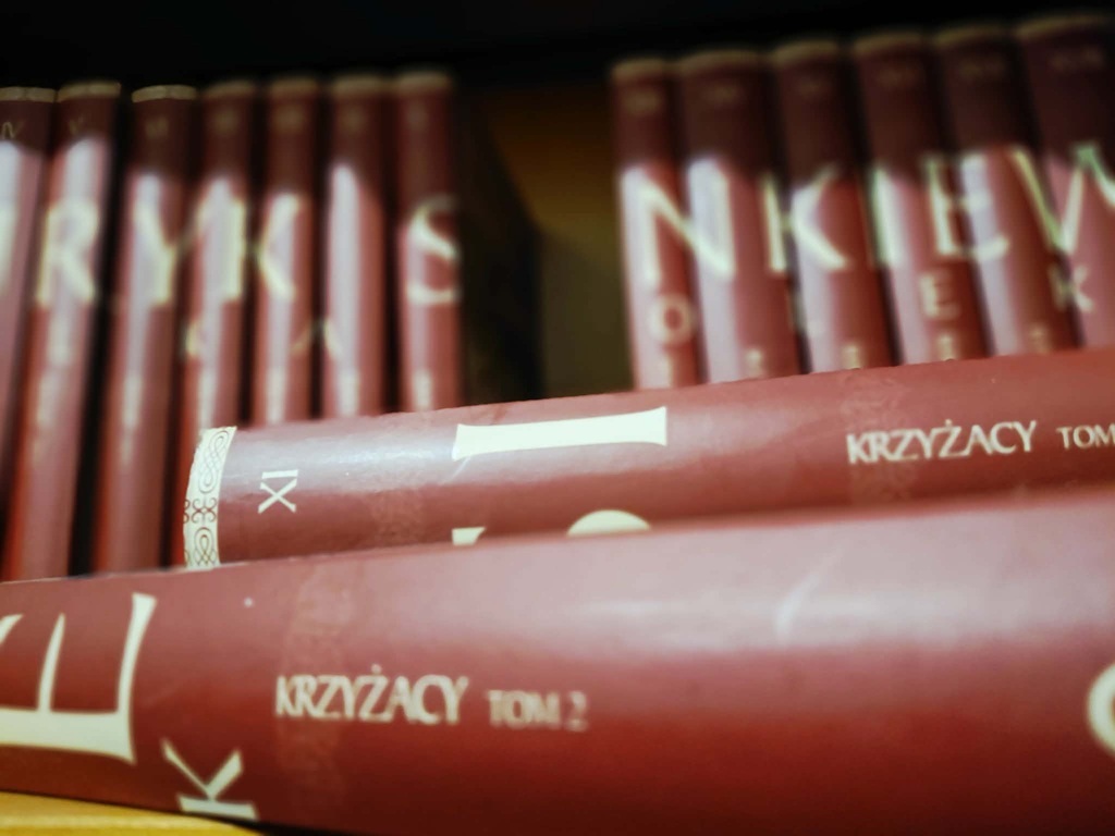  Non-Germanic Central Europe: key to European stability or periphery of empires? 